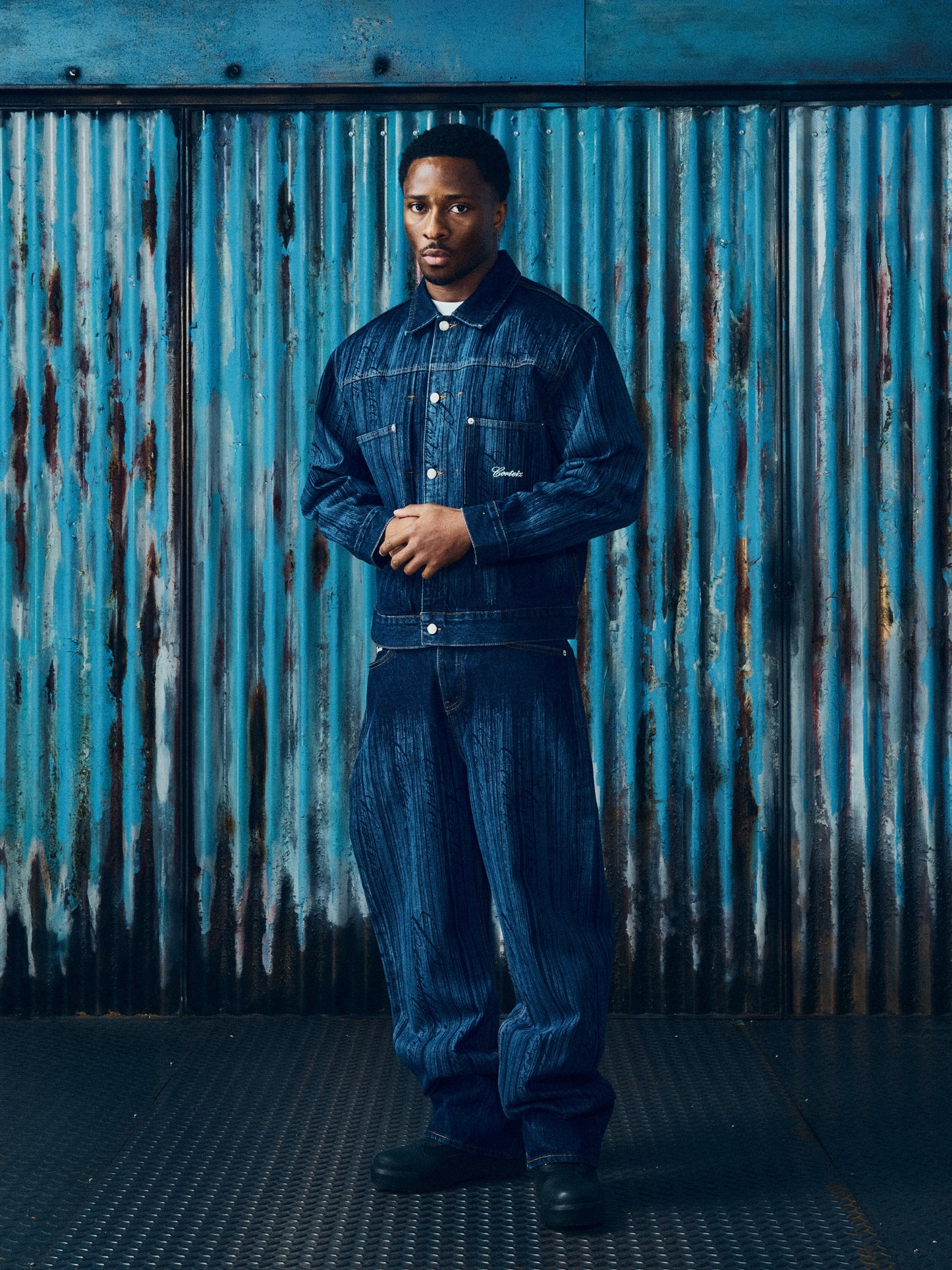 STRIKE BAGGY JEANS [DARK WASH]